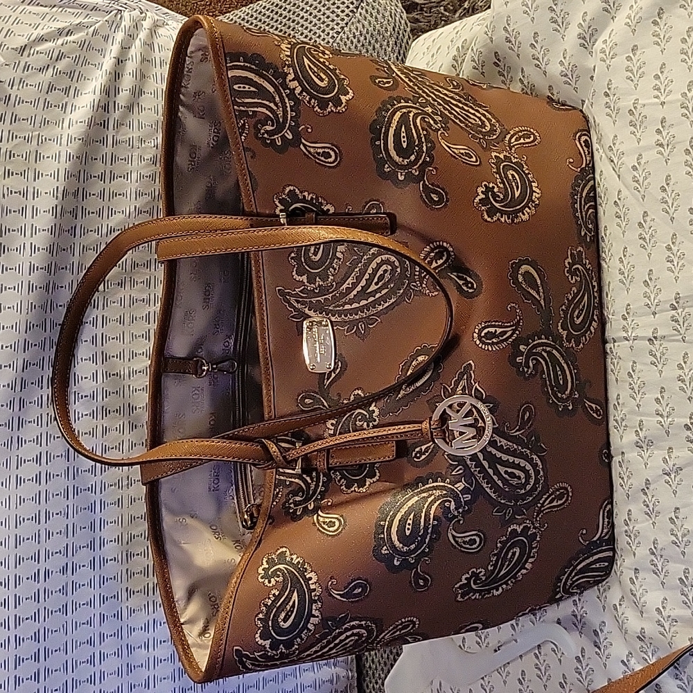 Large brand new Michael Kors paisley purse. PRICE LOWERED!!!